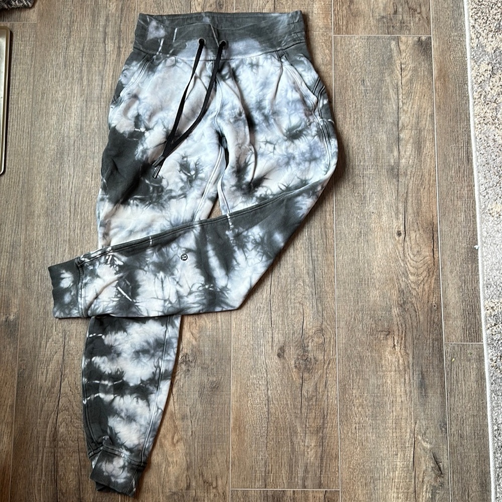 Lululemon Warm Down Jogger Earth Dye Sz 4